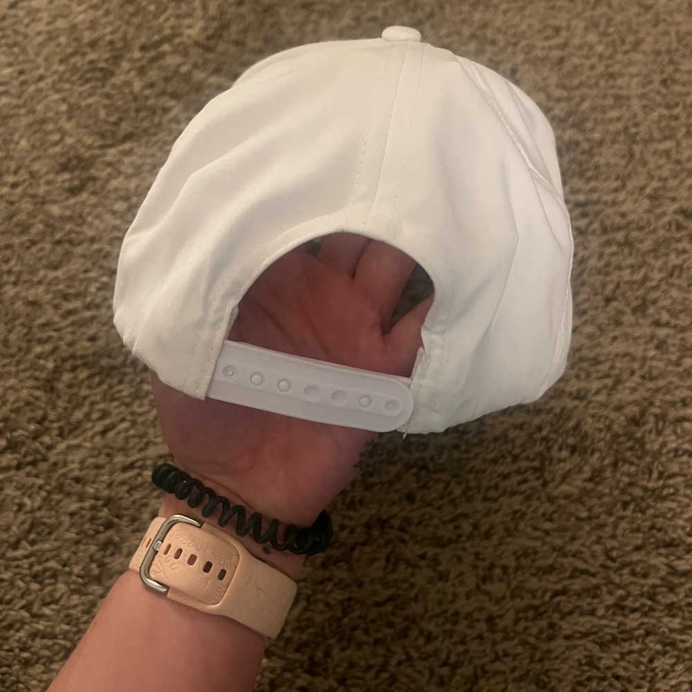 White Cap - Picture 3 of 5